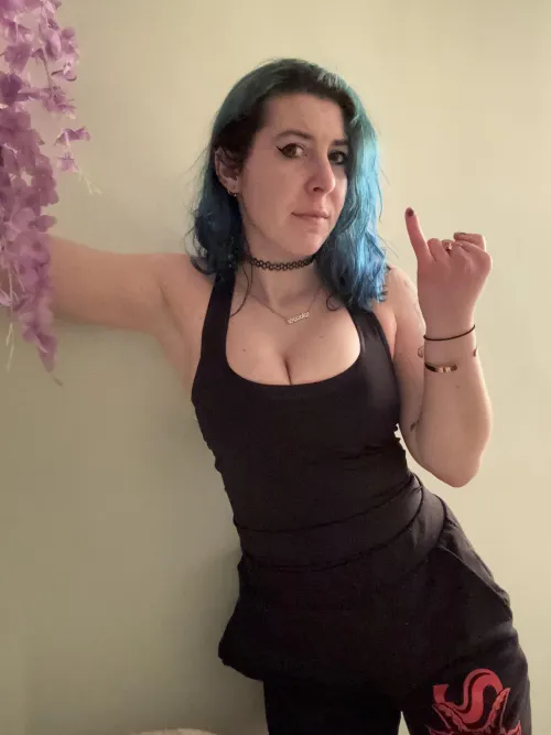 I'm worried, I didnt think that size was even physically possible by sirenskiss3