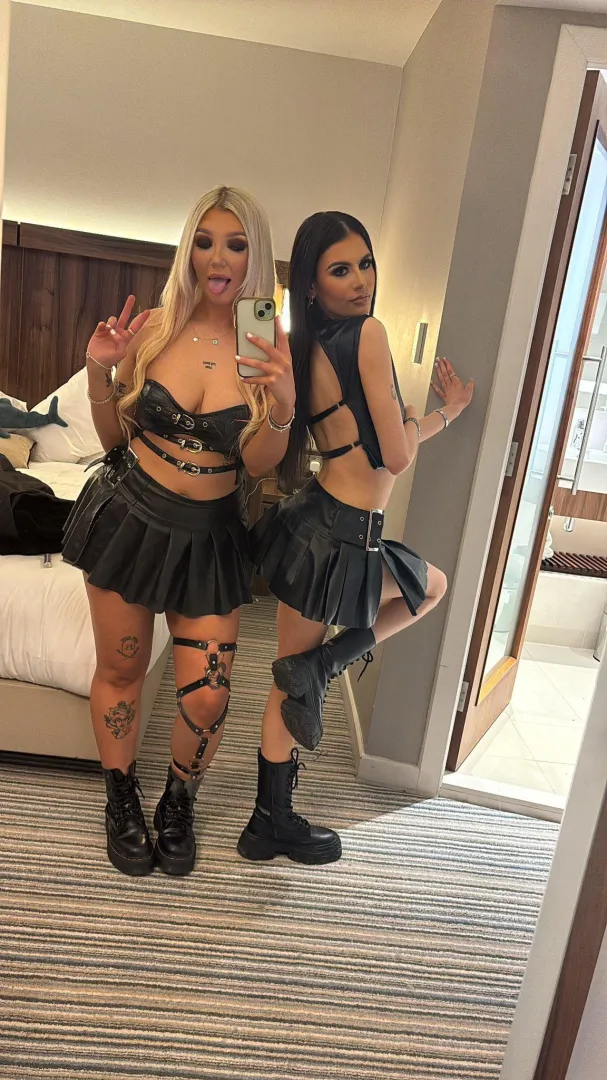 Imagine having this Scottish pair for the night  posted by Big_Star3934