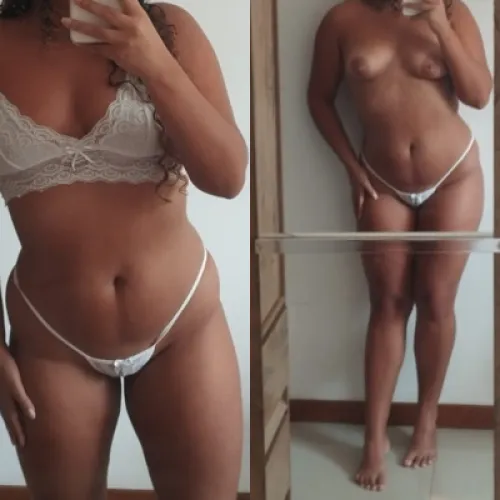 Imagine I'm your roomie... by solarateen