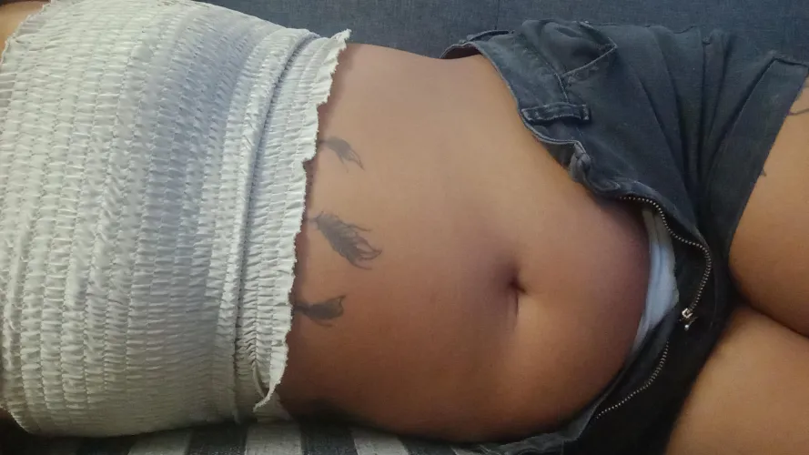 Imagine my belly button filled with your milk by letti_curvy24