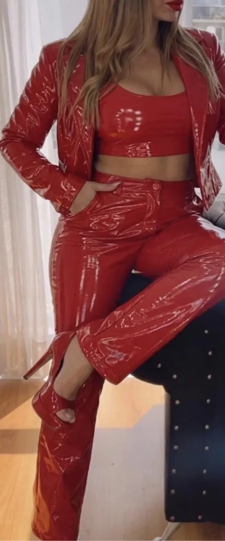 Imagine where that heel could go. posted by MistressAnastasia1