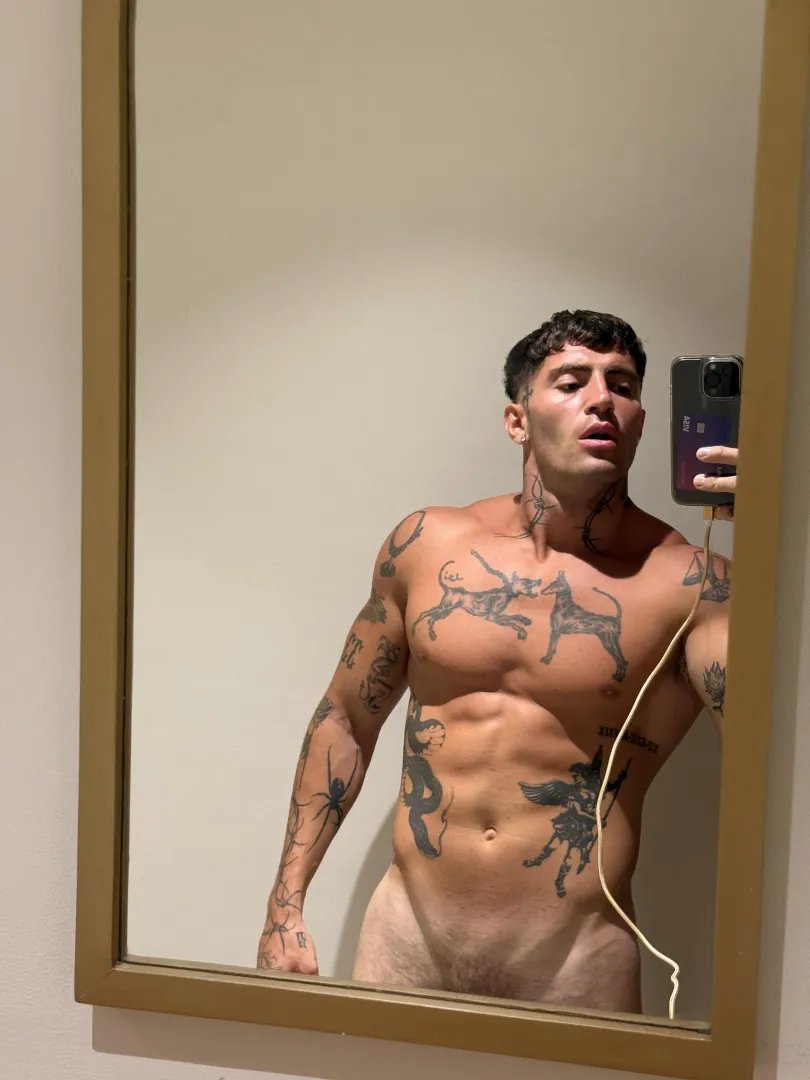 Impress me a little and maybe I’ll tilt the camera lower posted by sweetiepieesl