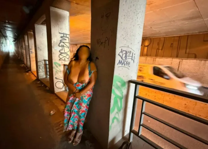 In a dingy alley hope nobody saw by Firm-Equivalent-5742