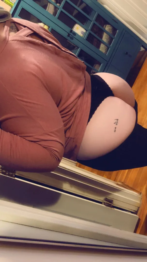 In honor of 4 years on Reddit, let’s celebrate with some cake  posted by Hot_Candidate_2989