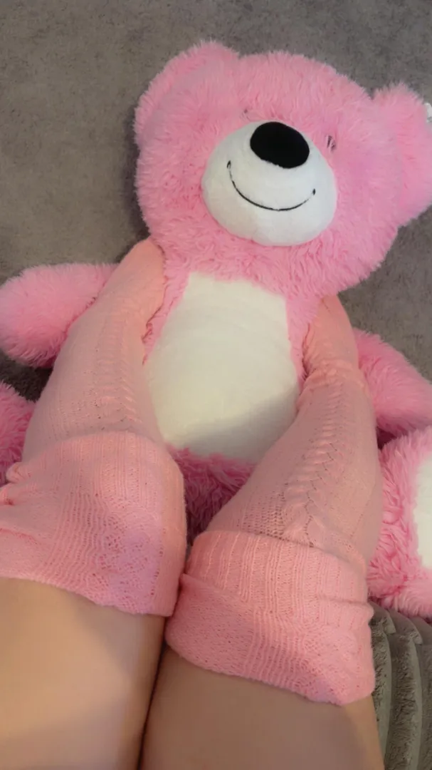 in love with my new thigh highs posted by kc_dollification