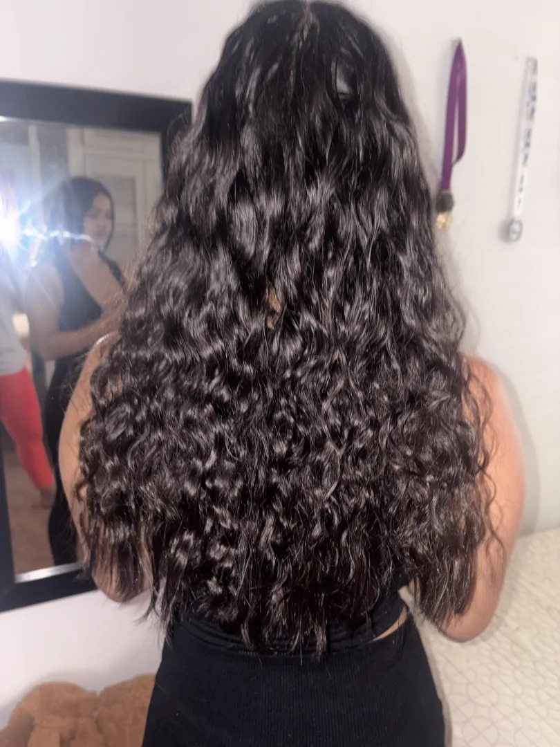 in other life i was curly (i made a braid) posted by nicole_ariaas