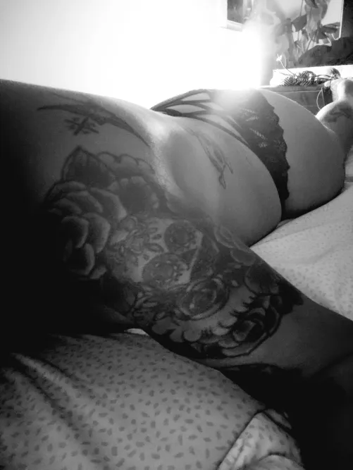 In the spotlight. by IronZealousideal248