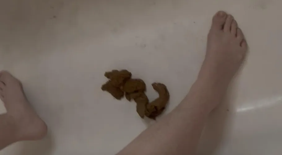  in the tub by hadesandb