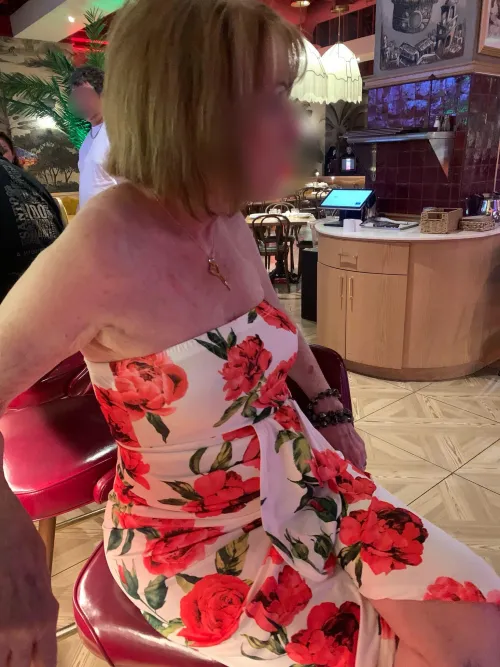 In Vegas by FunKinkyAzCouple