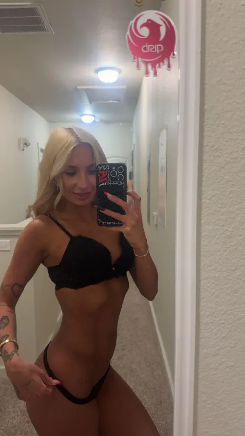 Indiana - arrow up if you'd actually down to fuck a lonely hotwife after dinner by softandsweeeeet