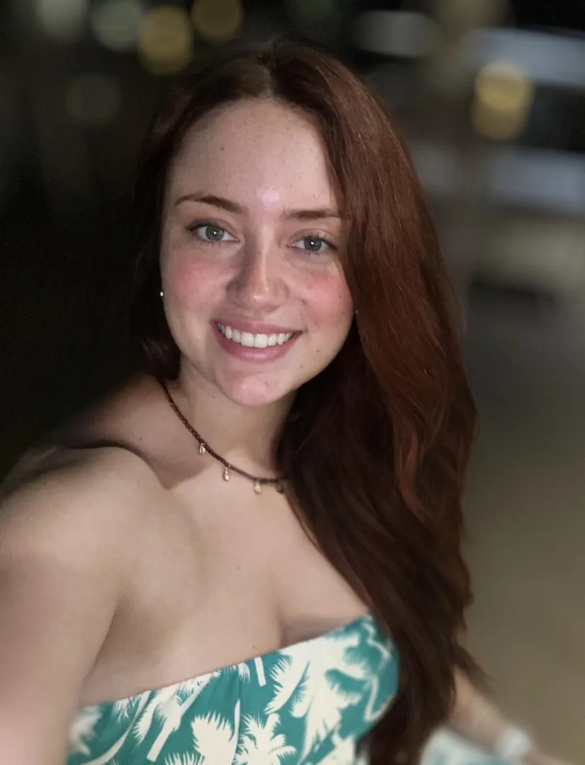 [IRTR] Freckles and a little smile posted by mjohreisen_redhead