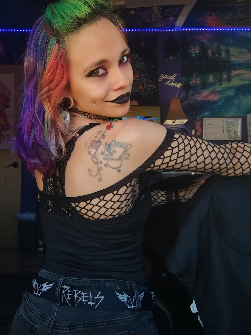 Is 5'2 Small Enough posted by Savage_Siren