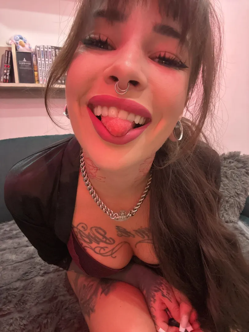 Is my cleavage enough for you to cum? posted by cuteMerry