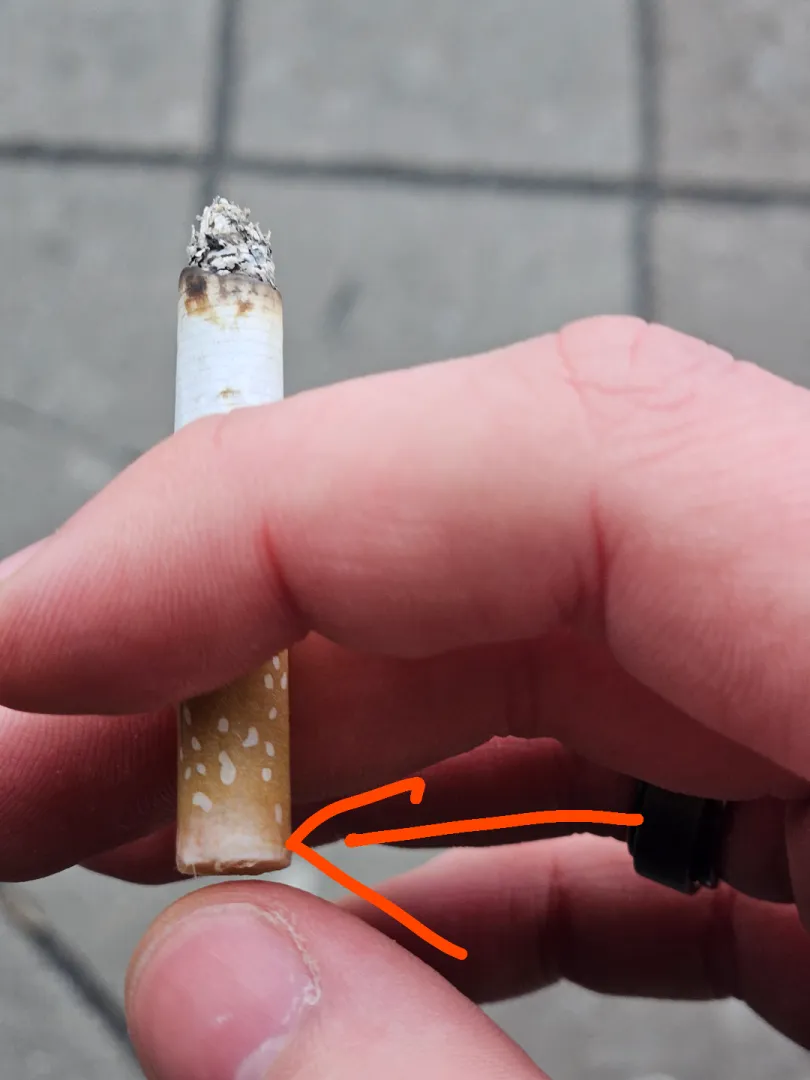 Is my marlboro fake? (Filter paper coming off) posted by Able_Camera_4401
