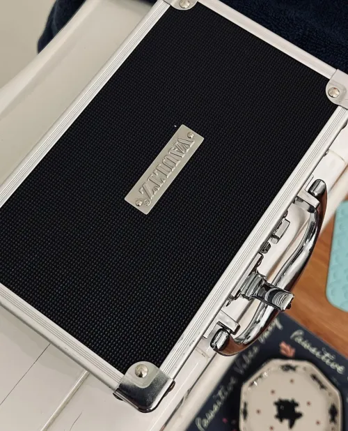 Is this a trap? by bagoboners