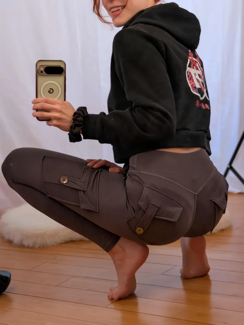 Is this all it takes? Squatting in yoga pants booty. posted by Hallows_ev