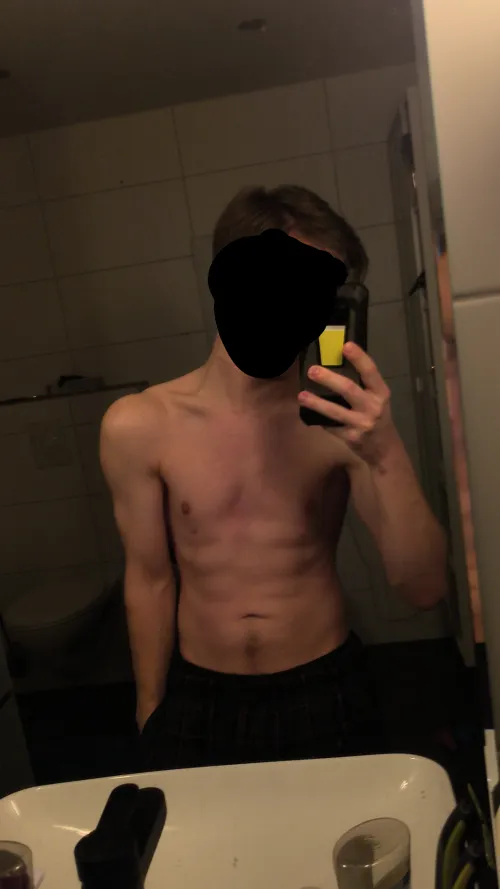 Is this considered hot or not? by AllwaysHorneyGuy