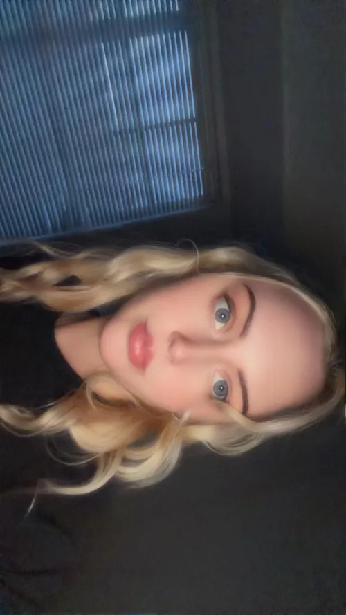 Is this considered sexy?  by Common_Let1174