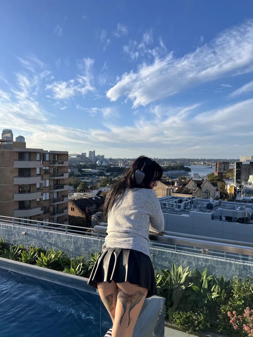 Is this the best view in Sydney posted by basskittenblue