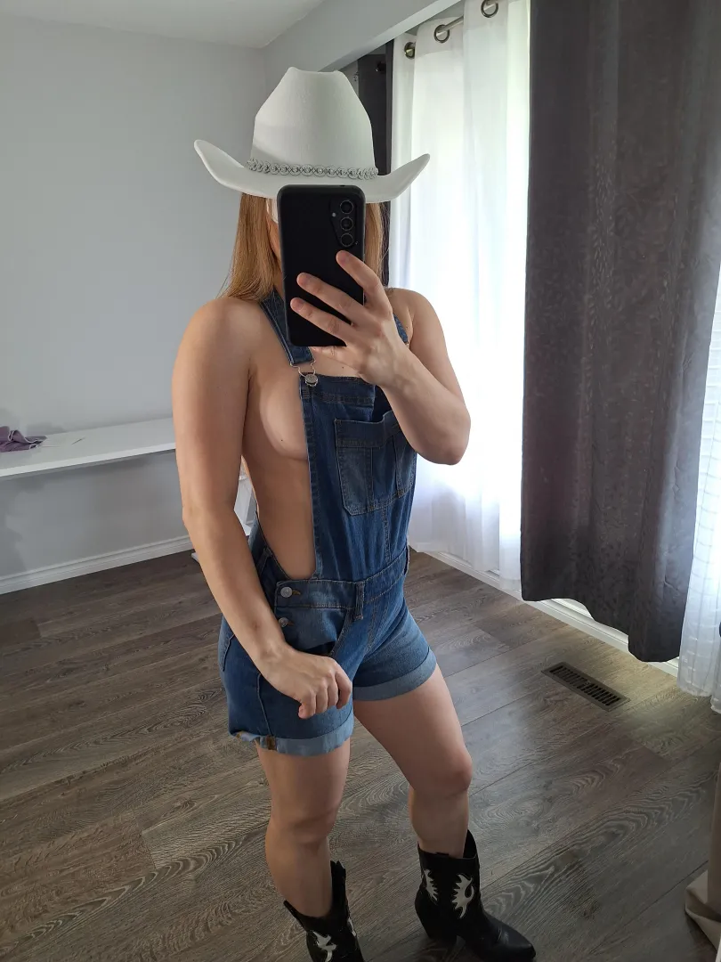 Is this the right angle posted by MaskedModel4U