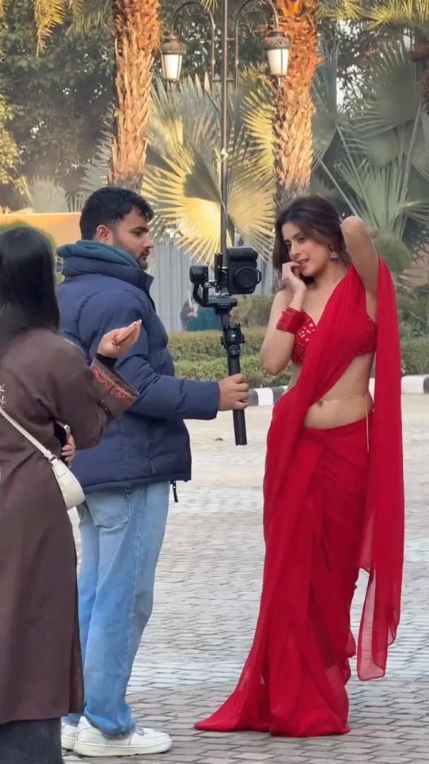 Isha Malviya posted by Overall_Aardvark_709