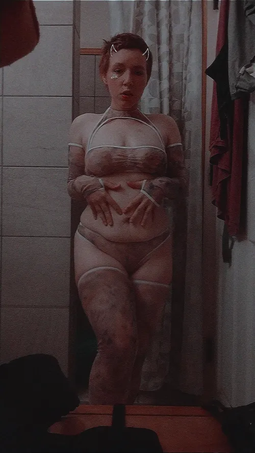 Isn't this a lovely set by jayyvee066