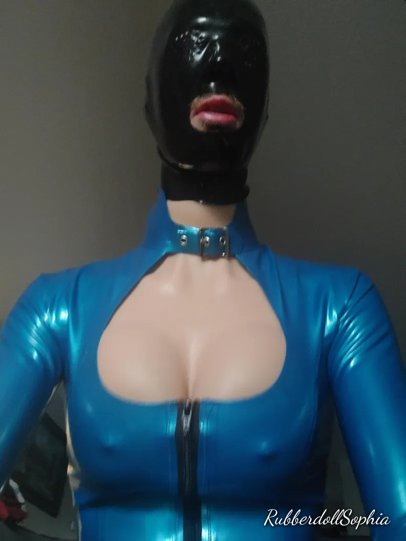 It feels so right posted by SlutyRubberDoll