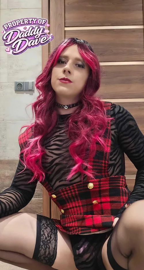 It took a while but I waited very patiently for this. Poor innocent Ceska to fall into my trap  now this beautiful scene belongs to me and the Harem. She's going to make it perfect sissy slave by D-Dave_