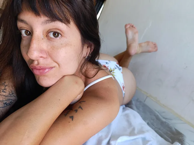 It's a hot day here.  by Flor_Acuario