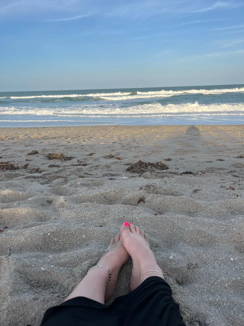 It’s a perfect sunset tonight posted by XxCurve-of-curvesxX