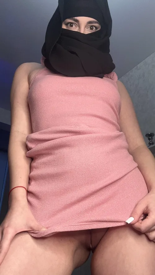 It's always better without panties by honeysshade