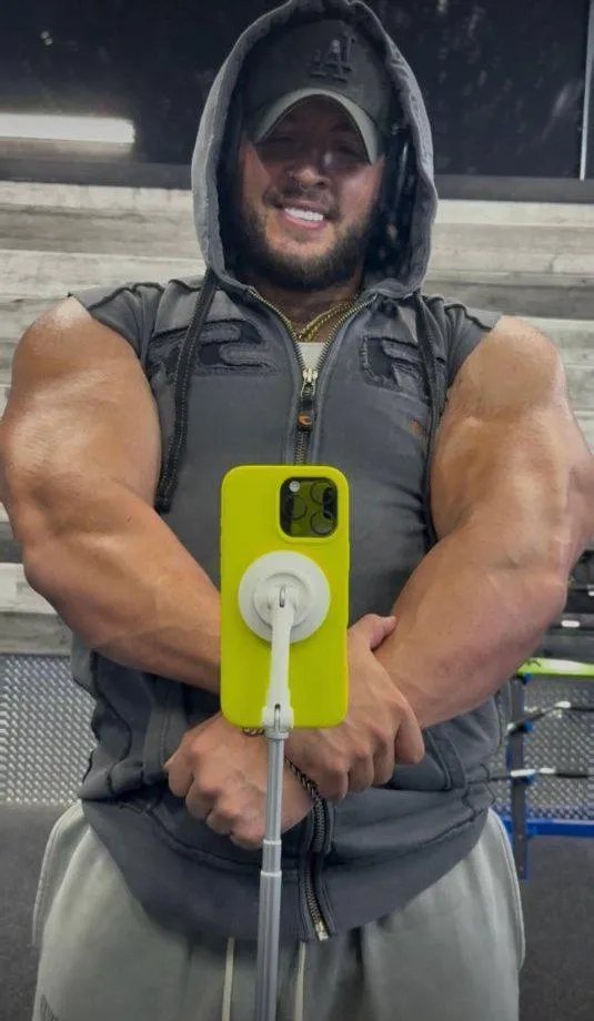 It's been awhile (35) posted by Damiantheone96