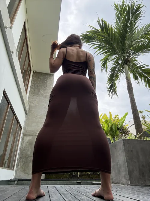 It's cloudy outside, but my dress always finds that ray of sunshine by glowdisorder