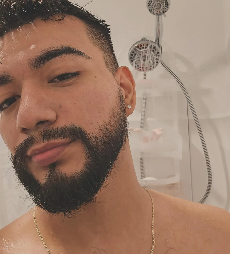 Its cold  anyone care for a blunt and hot chocolate? posted by Texaslifestyle