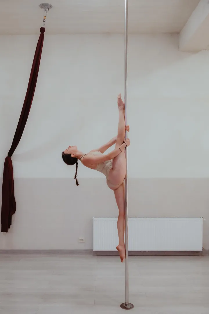 Its easier than on floor (oc) posted by Super_puressa