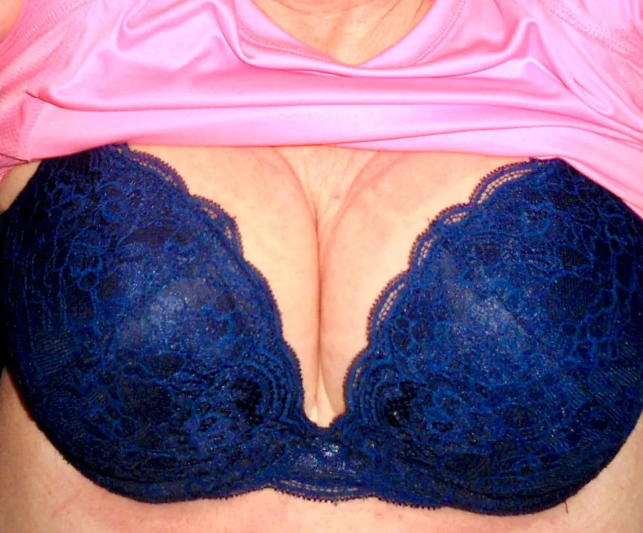 It’s gettin cold in here! posted by Miss_Conception_ish