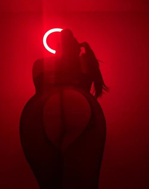 It's happy hour by HannaSierra25