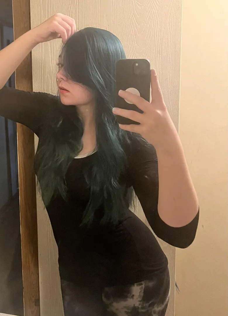 It’s just so easy to give in to me posted by SpookyBrat82