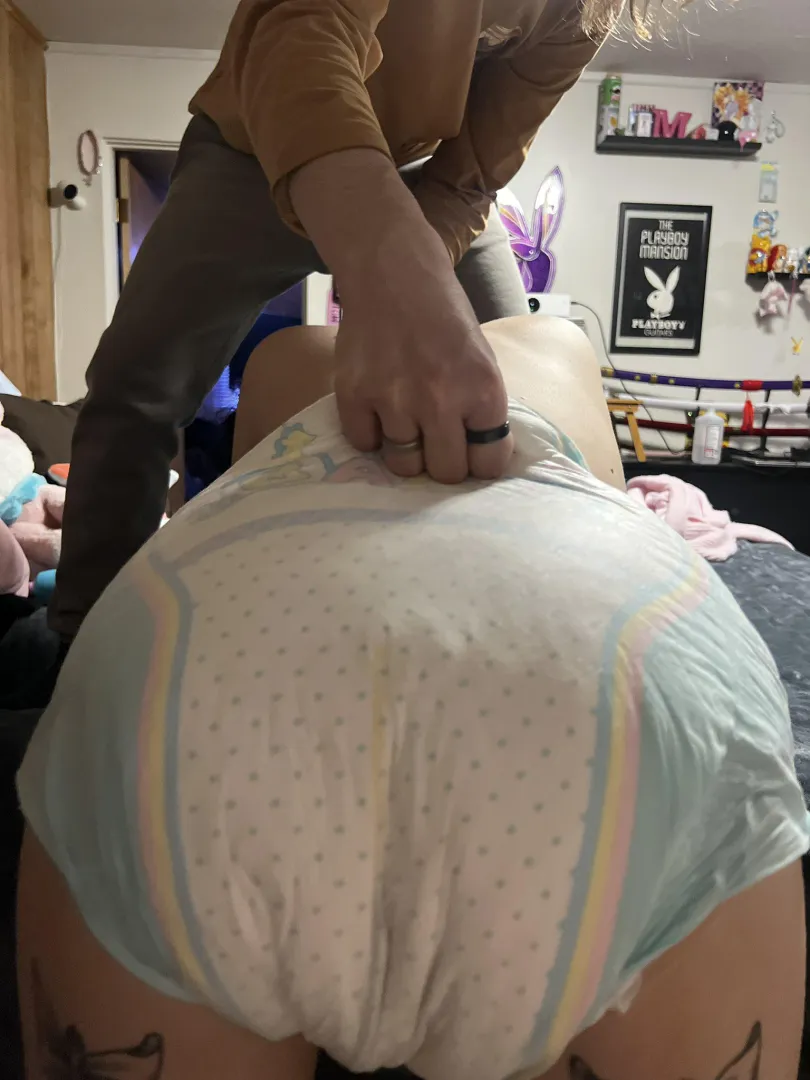 It's nice to have Daddy diaper check me. posted by medusarosexo