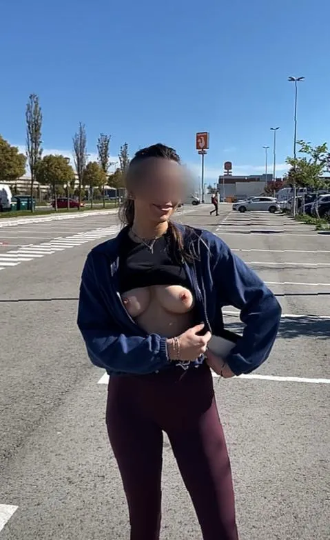 It's not a good day out without flashing my titties posted by yourfrenchcroissant