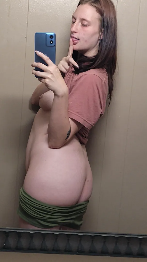 It's not giant but It can still be spanked posted by Alli_Cat_247