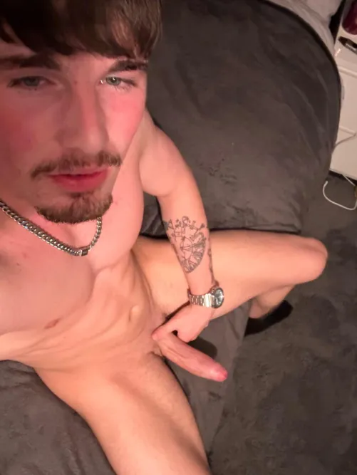 it's not going to suck it self by PinkNWhirl