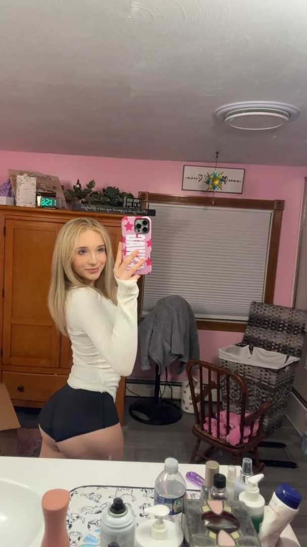 its pretty big right posted by livelovelyssa