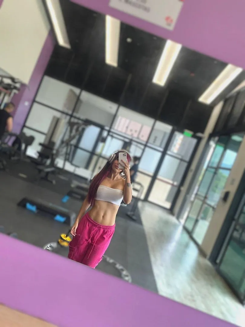 It’s the ideal day for a little bit of trouble posted by vrmntleaa