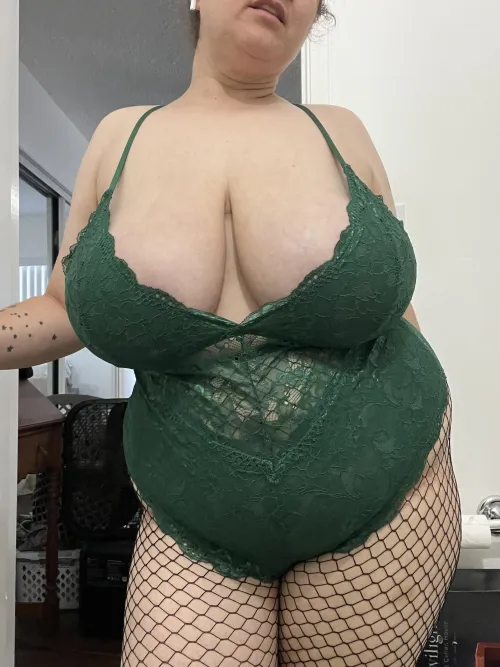 It’s too cold to go out by MassiveApple3405