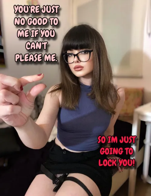 It's too small [no imagefap] [oc] by Missmaudedoll