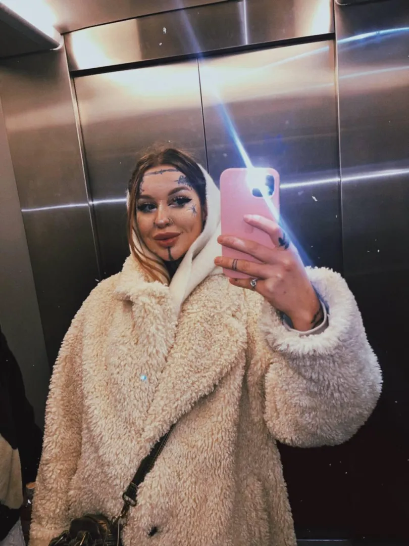 It's very warm today posted by Muggle666