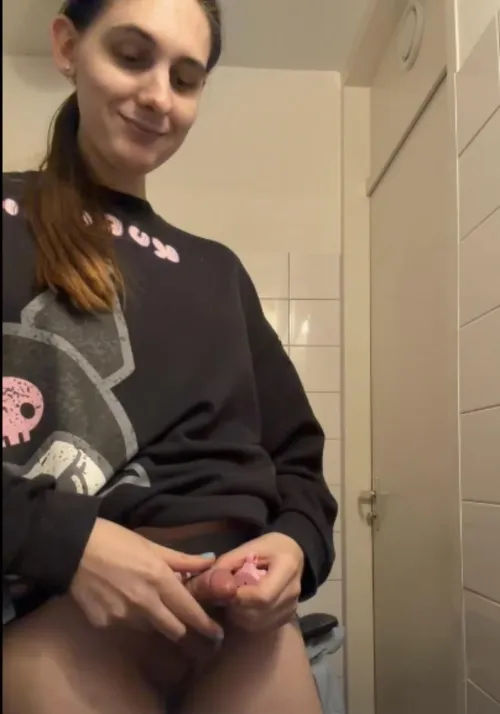 its way to small to ever top with by jessiesissyadventure