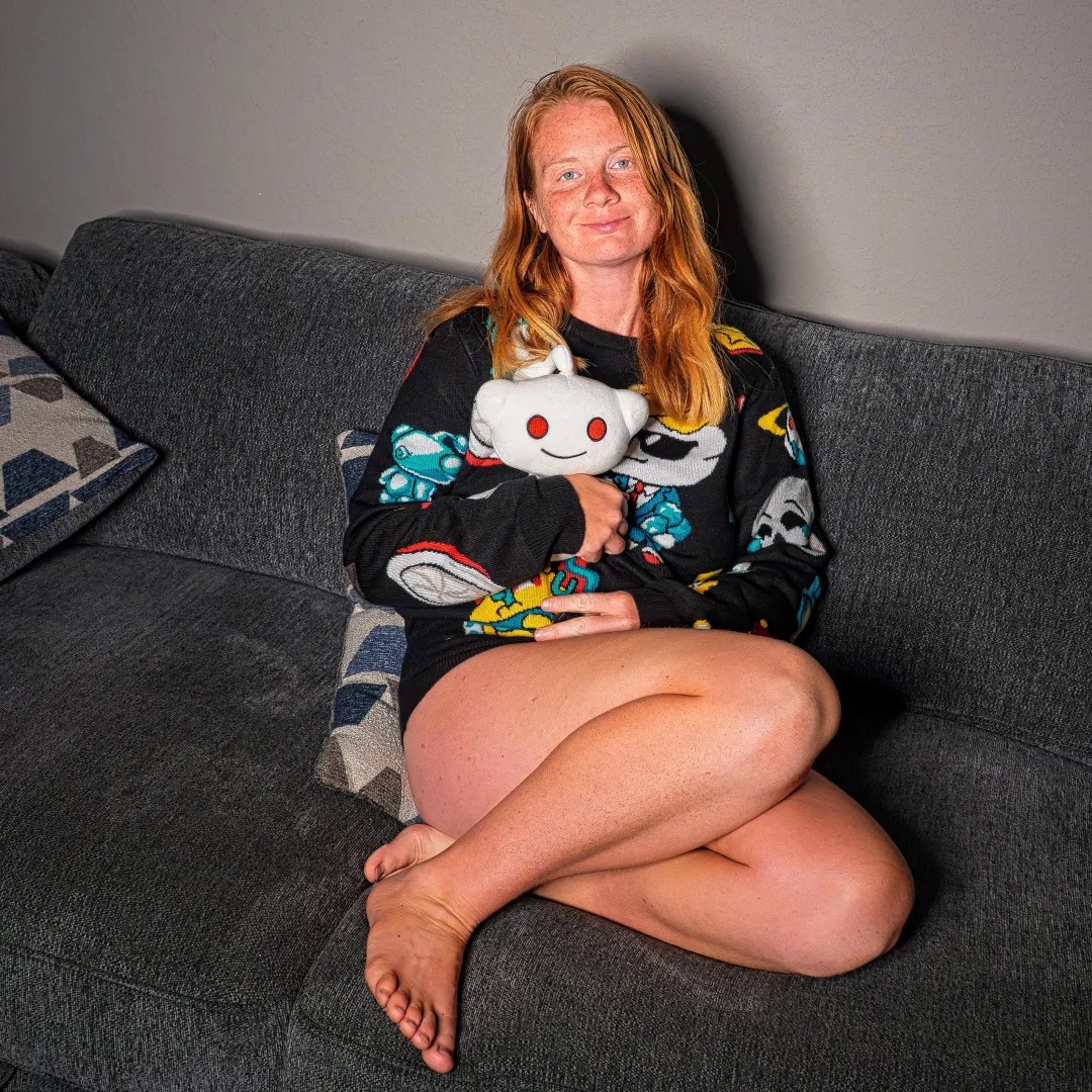 i've been a very good girl. how will you reward me? posted by --lily-rose--