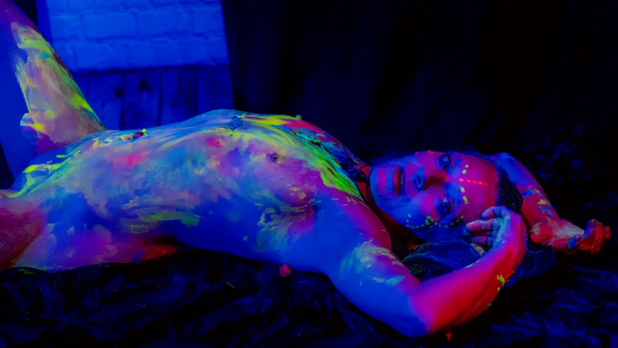 I've def got my glow on today... ok, at least I'm punny (f) by thegypsy66